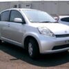 2006 Daihatsu Boon (2nd gen) Service And Repair Manual - Image 2