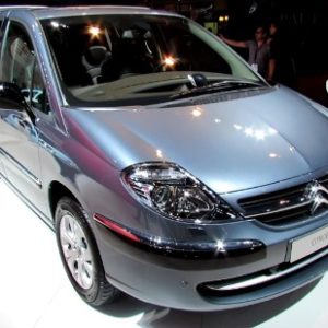 2013 Citroen C8 Service And Repair Manual