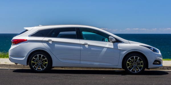 2016 HYUNDAI I40 SERVICE AND REPAIR MANUAL