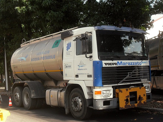 1993 Volvo 400 Service and Repair Manual