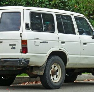 1981 Toyota Land Cruiser FJ-60 Service And Repair Manual
