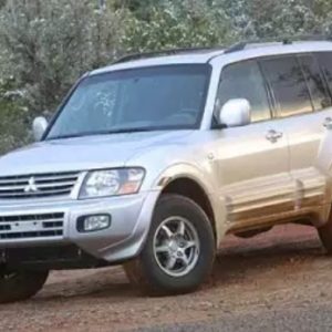 2004 Mitsubishi Pajero Service And Repair Manual
