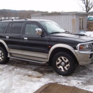 2000 Mitsubishi  Pajero Sport Service And Repair Manual