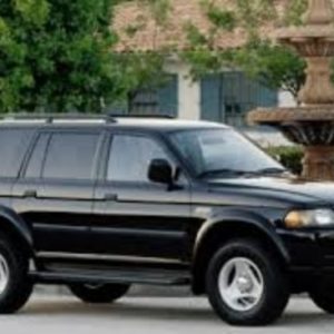 2001 Mitsubishi  Pajero Sport Service And Repair Manual