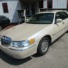 2000 lincoln Town Car Service And Repair Manual - Image 2