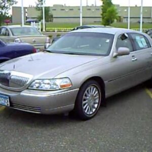 2003 lincoln Town Car Service And Repair Manual
