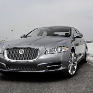 2013 Jaguar XJ Service And Repair Manual