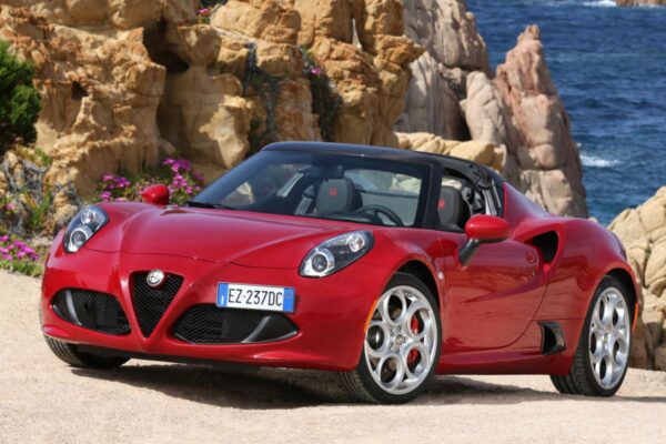 2015 Alfa Romeo 4C Spider Service and Repair Manual