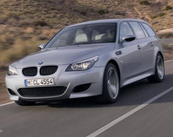 2009 BMW M5 E61 Touring Service and Repair Manual