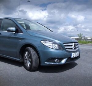 2012 Mercedes B Class Service and Repair Manual