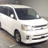 2005 Toyota Noah Service And Repair Manual - Image 2