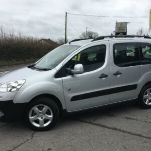 2013 Peugeot Partner Tepee Service And Repair Manual