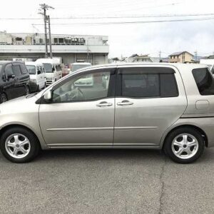 2004 Toyota Raum Service And Repair Manual
