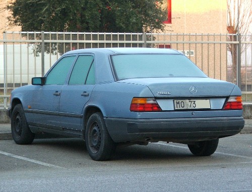 1987 Mercedes W124 E Service and Repair Manual