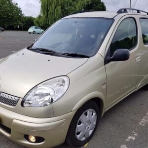 2004 Toyota Yaris Verso Service And Repair Manual